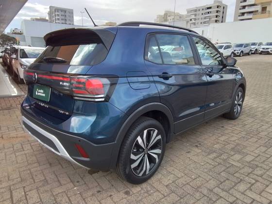 VOLKSWAGEN T-CROSS 1.0 200 TSI TOTAL FLEX AUTOMÁTICO